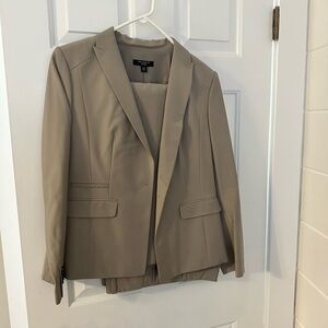 Ann Taylor Classic Beige Blazer and Pants Suit